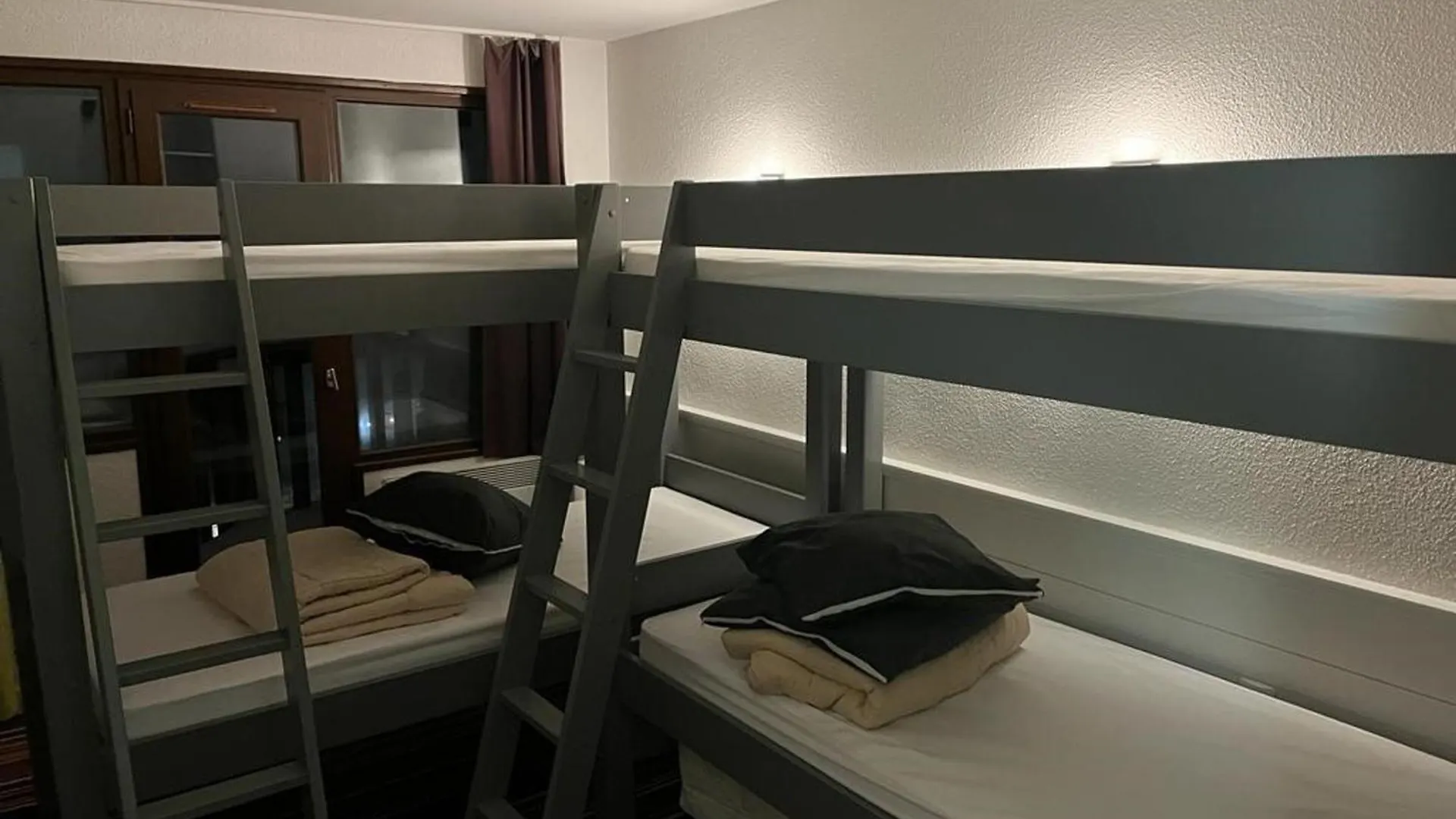 Appartement Confortable 2 Pieces Avec Balcon, Depart Skis Aux Pieds, Wifi Inclus - Fr-1-314-213 France